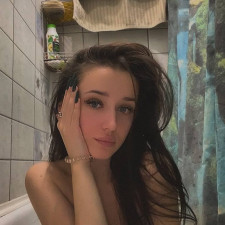 Активная Оленька